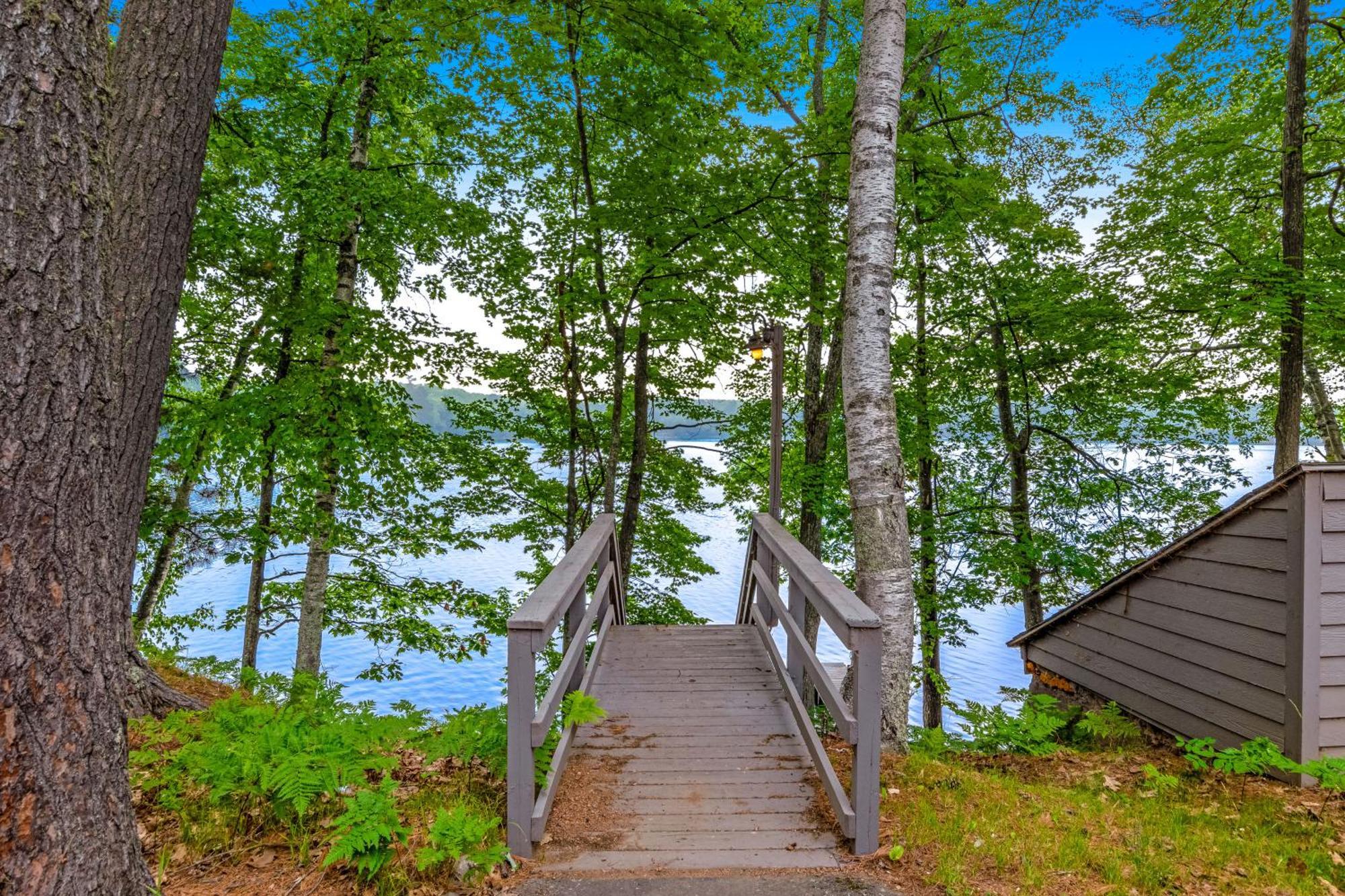 Our Lakeside Legacy Saint Germain Exteriör bild